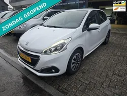 Wit Gebruikt 2016 Peugeot 208 Hatchback | € 6.999 (Eerlijke prijs)