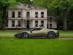 Nieuw 2025 Ferrari 296 Cabriolet | € 397.500 (Eerlijke prijs)