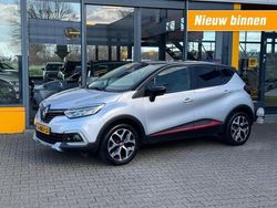 Grijs, metallic lak Gebruikt 2019 Renault Captur Bose Edition SUV | € 16.895 (Duur)