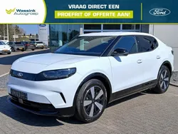 Frozen white Nieuw 2025 Ford Capri Extended Range SUV | € 43.800 (Super prijs)