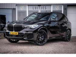 Zwart Gebruikt 2020 BMW X5 Executive SUV | € 53.400 (Eerlijke prijs)
