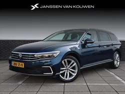 Blauw Gebruikt 2022 VW Passat Business Stationwagen | € 27.945 (Eerlijke prijs)
