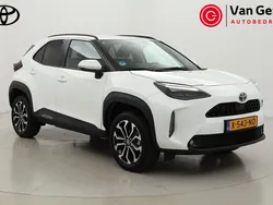 Wit Gebruikt 2024 Toyota Yaris Cross SUV | € 29.999 (Eerlijke prijs)