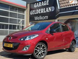 Rood Gebruikt 2013 Mazda 2 Hatchback | € 7.500 (Eerlijke prijs)