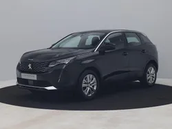 Zwart Gebruikt 2021 Peugeot 3008 Active SUV | € 18.700 (Goede deal)
