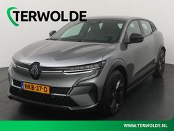 Grijs Nieuw 2025 Renault Megane E-Tech Evolution Hatchback | € 31.950 (Eerlijke prijs)
