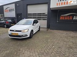 Wit Gebruikt 2017 VW Polo Edition Hatchback | € 8.995 (Eerlijke prijs)