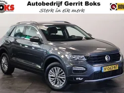 Grijs, metallic lak Gebruikt 2020 VW T-Roc Style SUV | € 19.950 (Goede deal)