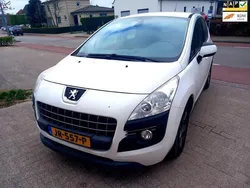 Wit Gebruikt 2013 Peugeot 3008 Active MPV | € 4.850 (Goede deal)