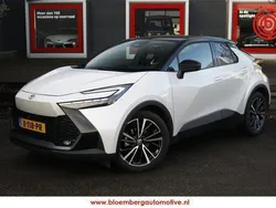 Wit Gebruikt 2024 Toyota C-HR Executive SUV | € 39.950