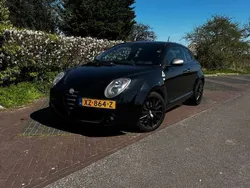 Zwart Gebruikt 2010 Alfa Romeo MiTo Quadrifoglio Verde Hatchback | € 9.900 (Duur)