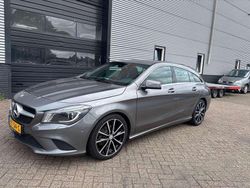 Grijs Gebruikt 2016 Mercedes CLA180 Shooting Brake Stationwagen | € 14.900 (Eerlijke prijs)