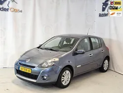 Blauw Gebruikt 2012 Renault Clio IV Collection Hatchback | € 3.499 (Goede deal)