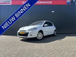 Wit Gebruikt 2011 Renault Clio II Collection Hatchback | € 5.950 (Duur)