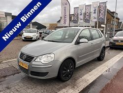 Grijs (metallic) Gebruikt 2007 VW Polo Hatchback | € 1.995 (Goede deal)