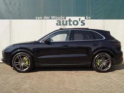 Zwart Gebruikt 2020 Porsche Cayenne Chrono SUV | € 84.900 (Iets duurder)