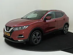 Rood Gebruikt 2021 Nissan Qashqai SUV | € 22.440 (Eerlijke prijs)