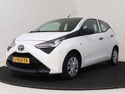 Wit Gebruikt 2021 Toyota Aygo Hatchback | € 11.745 (Eerlijke prijs)