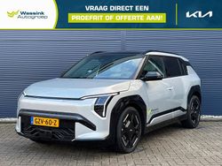 Ivory silver (zilver metallic) Gebruikt 2025 Kia EV3 GT-Line SUV | € 41.994 (Super prijs)