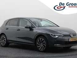 Grijs Gebruikt 2020 VW Golf VII Style Hatchback | € 22.950 (Eerlijke prijs)