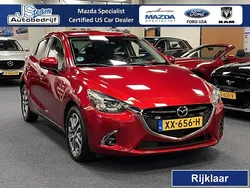 Rood Gebruikt 2019 Mazda 2 Luxury Hatchback | € 15.950 (Iets duurder)
