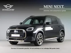 Zwart Gebruikt 2023 Mini Countryman Favoured SUV | € 38.950 (Super prijs)