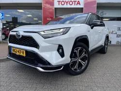 Gebruikt 2024 Toyota RAV4 Hybrid Style SUV | € 54.045 (Duur)