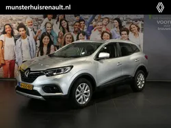 Licht grijs metallic Gebruikt 2020 Renault Kadjar Zen SUV | € 19.495 (Eerlijke prijs)