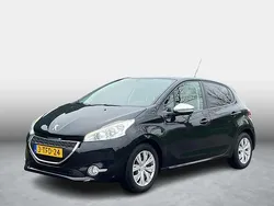 Zwart Gebruikt 2014 Peugeot 208 Hatchback | € 5.990 (Eerlijke prijs)