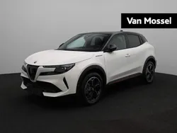 Wit Nieuw 2024 Alfa Romeo Junior Edizione Speciale SUV | € 44.010 (Iets duurder)