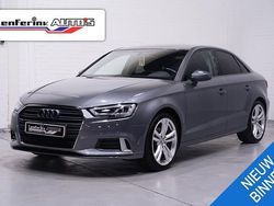 Grijs, metallic lak Gebruikt 2018 Audi A3 Sport Sedan | € 19.250 (Eerlijke prijs)
