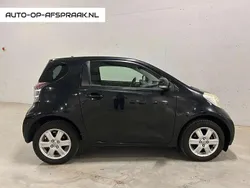 Zwart Gebruikt 2009 Toyota iQ Comfort Hatchback | € 3.988 (Super prijs)