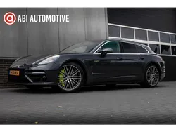 Grijs Gebruikt 2018 Porsche Panamera S E-Hybrid Sport Turismo Sedan | € 72.945 (Super prijs)