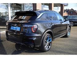 Zwart Gebruikt 2023 Lynk & Co 01 SUV | € 27.450 (Eerlijke prijs)