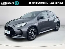 Grijs Gebruikt 2021 Toyota Yaris Hatchback | € 21.440 (Eerlijke prijs)