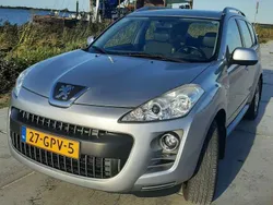Peugeot 4007