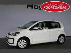 Wit, metallic lak Gebruikt 2018 VW up! move up! Hatchback | € 5.940 (Eerlijke prijs)