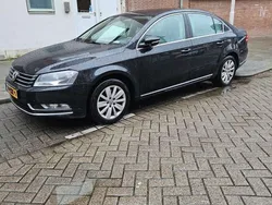 Zwart Gebruikt 2013 VW Passat Comfortline Sedan | € 7.750 (Goede deal)