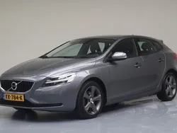 Grijs Gebruikt 2016 Volvo V40 Stationwagen | € 15.450 (Goede deal)