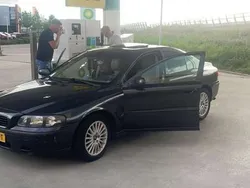 Grijs Gebruikt 2001 Volvo S60 Sedan | € 1.000 (Super prijs)