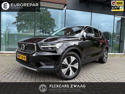 Zwart Gebruikt 2022 Volvo XC40 Inscription SUV | € 32.890 (Eerlijke prijs)