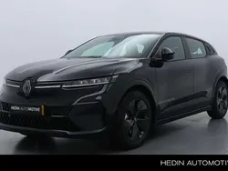.00 Gebruikt 2025 Renault Mégane Evolution Hatchback | € 36.220