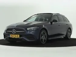 Sodalietblauw metaalkleur metallic Gebruikt 2024 Mercedes 300 AMG Stationwagen | € 51.950 (Eerlijke prijs)