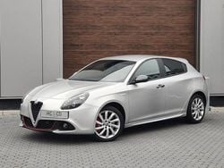Grijs Gebruikt 2018 Alfa Romeo Giulietta Super Hatchback | € 16.850 (Eerlijke prijs)