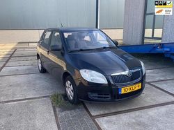 Zwart Gebruikt 2010 Skoda Fabia Drive Hatchback | € 2.995 (Eerlijke prijs)