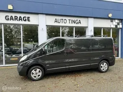 Zwart Gebruikt 2011 Opel Vivaro Van | € 7.950 (Iets duurder)