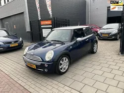 Blauw, metallic lak Gebruikt 2007 Mini Cooper Sport Hatchback | € 2.999