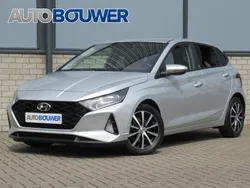 Zilver Gebruikt 2022 Hyundai i20 Edition 30 Hatchback | € 17.450 (Eerlijke prijs)