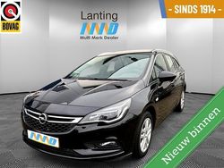 Zwart Gebruikt 2018 Opel Astra Edition Stationwagen | € 7.999 (Eerlijke prijs)