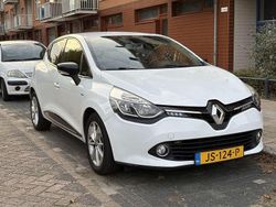 Wit Gebruikt 2016 Renault Clio IV LIMITED Hatchback | € 5.999 (Goede deal)